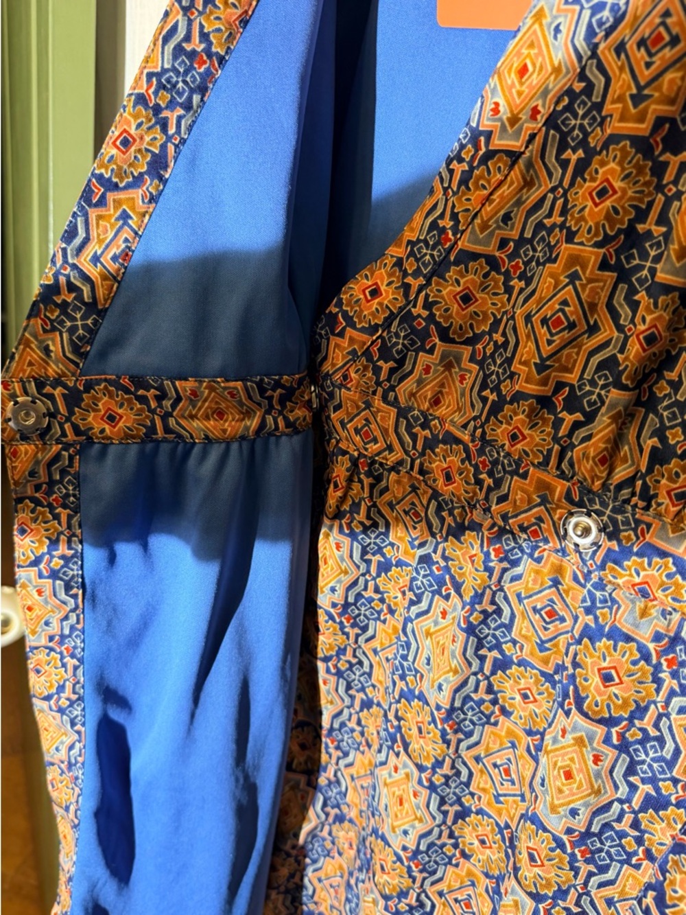 Anthropologie Tulle Women's Navy & Orange Printed V-Neck Tie-Waist Dress - Picture 5 of 11
